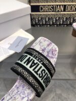 D Dway Heeled Slide (دي دواي بكعب صندل) - Image 7