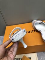 LV Flat Comfort Sandal ( حذاء “لوي مسطح مريح صندل ) - Image 7