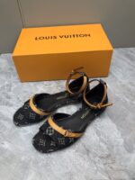 LV Flat Comfort Sandal ( حذاء “لوي مسطح مريح صندل ) - Image 7
