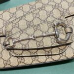 Horsebit Small Shoulder Bag (حقيبة كتف  هورسبيت الحجم الصغير) - Image 3