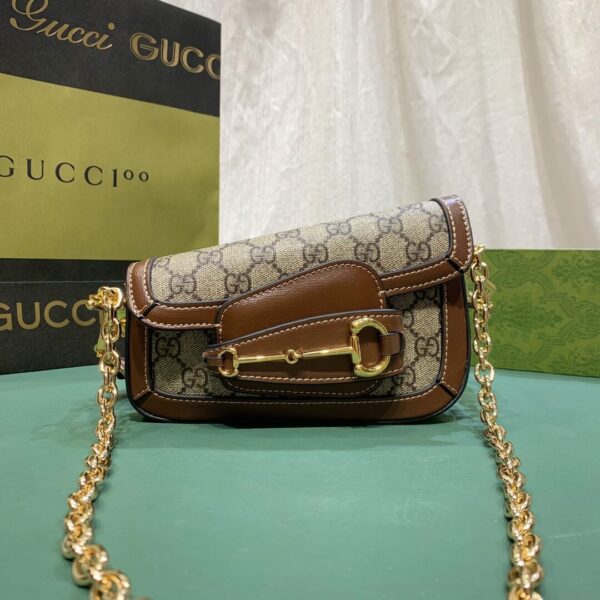 Horsebit Mini Shoulder Bag (حقيبة كتف ميني هورسبيت)