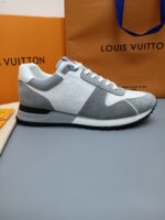 LV Sneakers Shoes ( حذاء “لوي سنيكرز) - Image 2