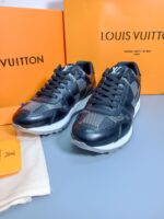 LV Sneakers Shoes ( حذاء “لوي سنيكرز)