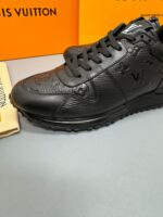 LV Sneakers Shoes ( حذاء “لوي سنيكرز) - Image 6