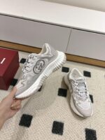 Chunky Shoes (أحذية سميكة) - Image 2