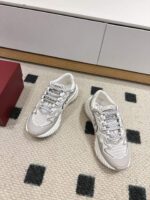 Chunky Shoes (أحذية سميكة) - Image 7