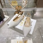 D Slingback Pump (حذاء دي سلاينج باك) - Image 4