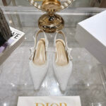 D Slingback Pump (حذاء دي سلاينج باك)