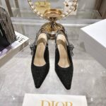D Slingback Pump (حذاء دي سلاينج باك)