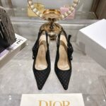 D Slingback Pump (حذاء دي سلاينج باك)