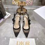 D Slingback Pump (حذاء دي سلاينج باك)