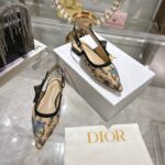 D Slingback Pump (حذاء دي سلاينج باك)