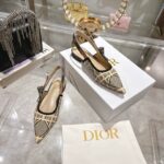 D Slingback Pump (حذاء دي سلاينج باك)