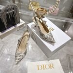 D Slingback Pump (حذاء دي سلاينج باك)