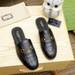 G Slide Mule (حذاء سلايد G )