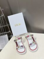 D-Wave Sandal ( دي-ويف صندل)