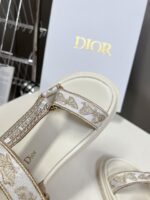 D-Wave Sandal ( دي-ويف صندل) - Image 8
