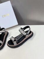 D-Wave Sandal ( دي-ويف صندل) - Image 4
