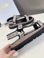 D-Wave Sandal ( دي-ويف صندل) - Image 9