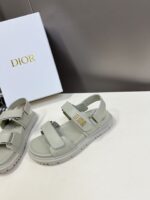 D-Wave Sandal ( دي-ويف صندل) - Image 2