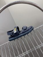 D-Wave Sandal ( دي-ويف صندل) - Image 3