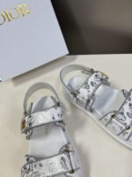 D-Wave Sandal ( دي-ويف صندل) - Image 3
