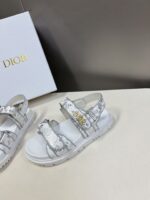 D-Wave Sandal ( دي-ويف صندل) - Image 4