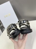 D-Wave Sandal ( دي-ويف صندل) - Image 3