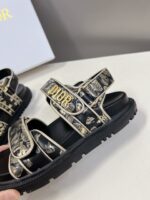 D-Wave Sandal ( دي-ويف صندل) - Image 7