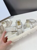 D-Wave Sandal ( دي-ويف صندل) - Image 5