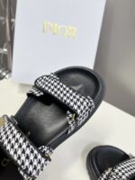 D-Wave Sandal ( دي-ويف صندل) - Image 6