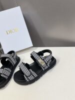 D-Wave Sandal ( دي-ويف صندل) - Image 9