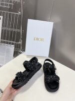 D-Wave Sandal ( دي-ويف صندل) - Image 3