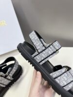 D-Wave Sandal ( دي-ويف صندل) - Image 5