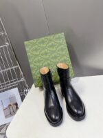 G Ankle boot (بوت كاحل بتصميم G)