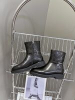 G Ankle boot (بوت كاحل بتصميم G) - Image 8