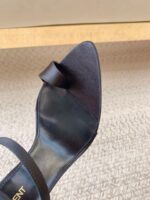 Toe-Thong Satin Sandals ( سان لوران ساتان صندل) - Image 2