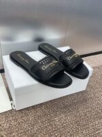 D-Lane Sandals (دي حذاء  لين صندل )
