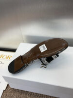 D Slip-on Sandals ( دي سليب أون صنادل) - Image 4