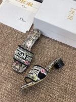 D Slip-on Sandals ( دي سليب أون صنادل) - Image 7