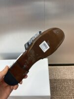 D Slip-on Sandals ( دي سليب أون صنادل) - Image 2