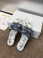 D Slip-on Sandals ( دي سليب أون صنادل) - Image 9