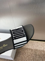D Slip-on Sandals ( دي سليب أون صنادل) - Image 9