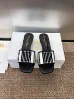 D Slip-on Sandals ( دي سليب أون صنادل) - Image 2