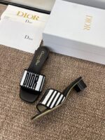 D Slip-on Sandals ( دي سليب أون صنادل) - Image 7