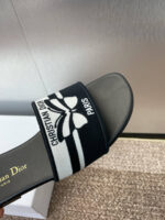 D Slip-on Sandals ( دي سليب أون صنادل) - Image 9