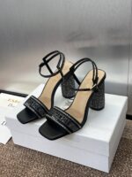 D High-Heeled Crystal Sandals ( دي بكعب عالٍ كريستال صندل) - Image 4