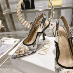 D Slingback Pump (حذاء دي سلاينج باك) - Image 9