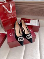 Alicia pump (حذاء نسائي بكعب)